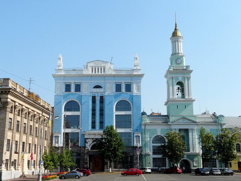 Контрактова площа